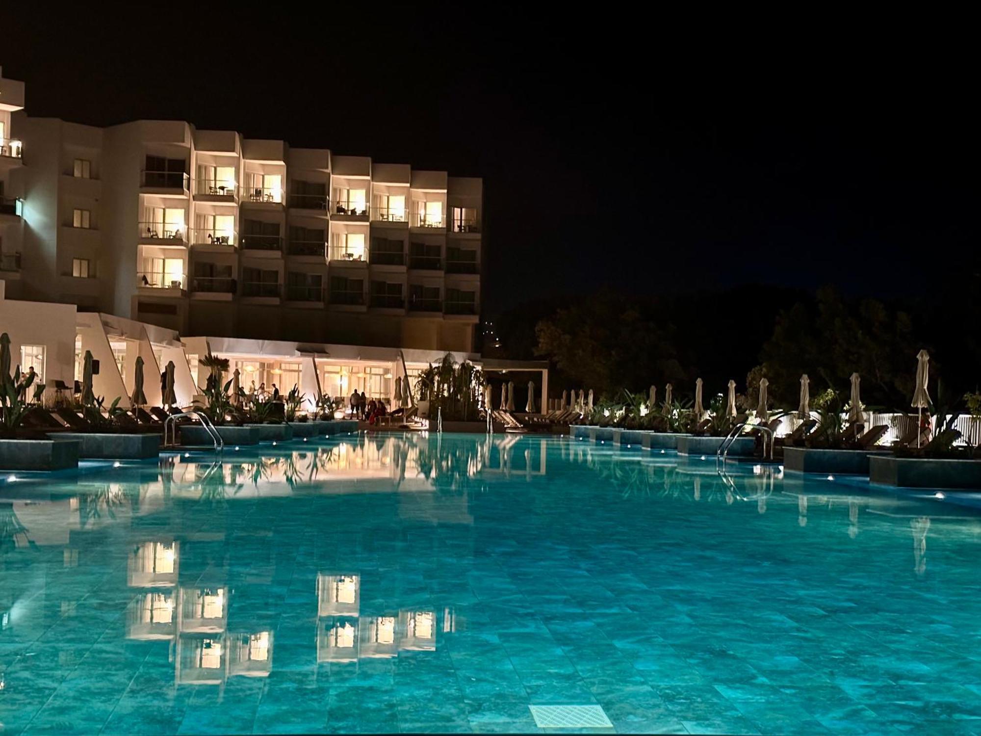 Paphos Cali Resort & Spa By Louis Hotels מראה חיצוני תמונה