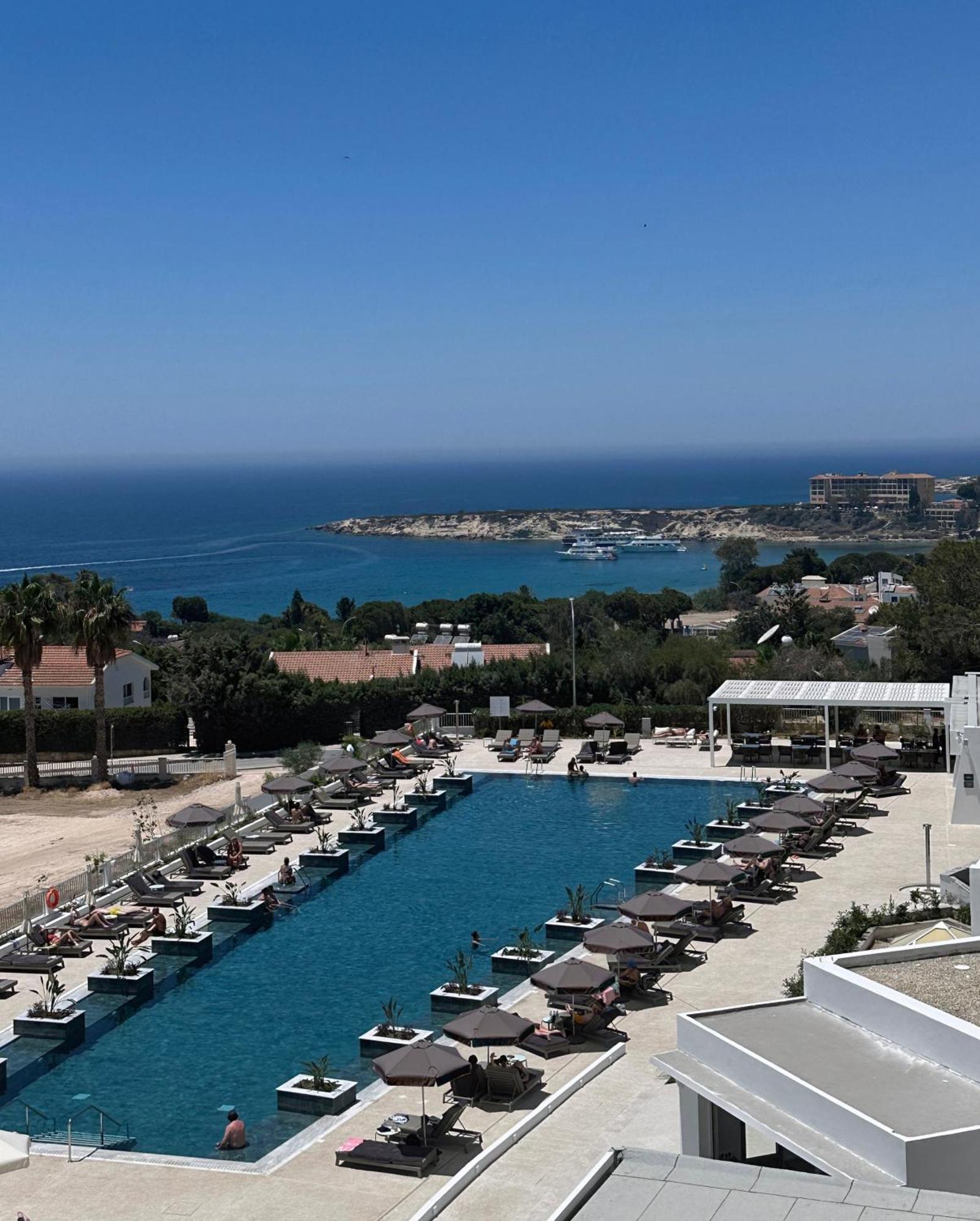 Paphos Cali Resort & Spa By Louis Hotels מראה חיצוני תמונה